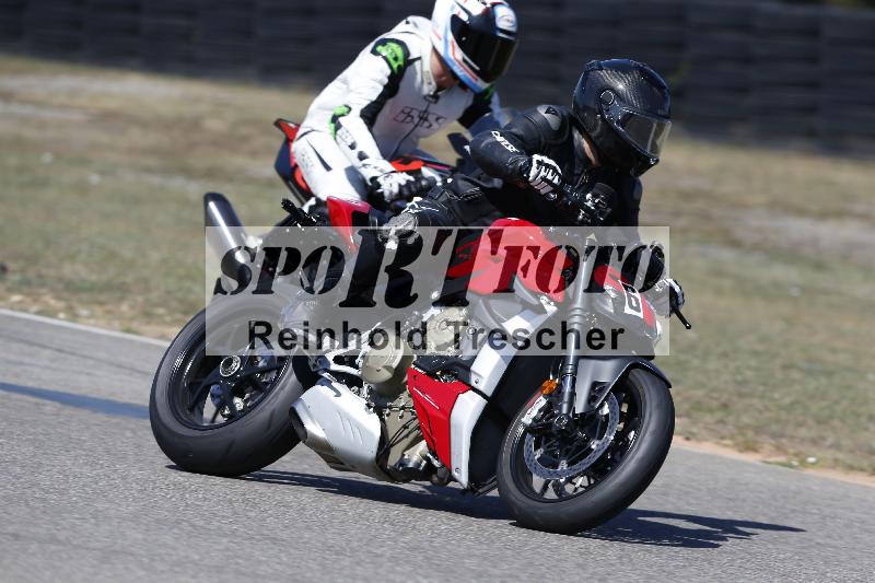 /36 08.08.2026  Pluess Motosport ADR/Freies Fahren/63
